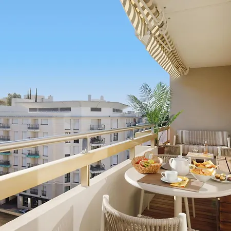 Le Palais Royal Elegant Confortable -balcon 100 Metres Croisette * Cannes